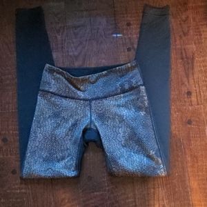 Lululemon leggings size 4